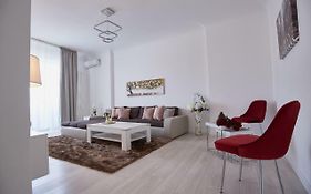 Metropole Apartments Old Town